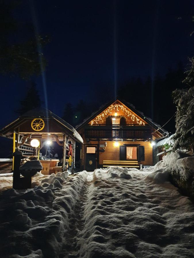 Holiday Home Prdelanca Luče Dış mekan fotoğraf